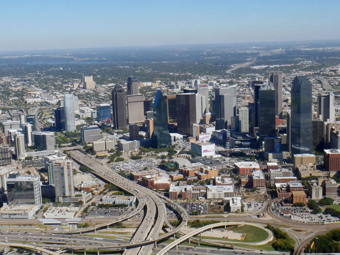 60 Minute Downtown Dallas Skyline and Sport Stadium Flight Tour - Image 7