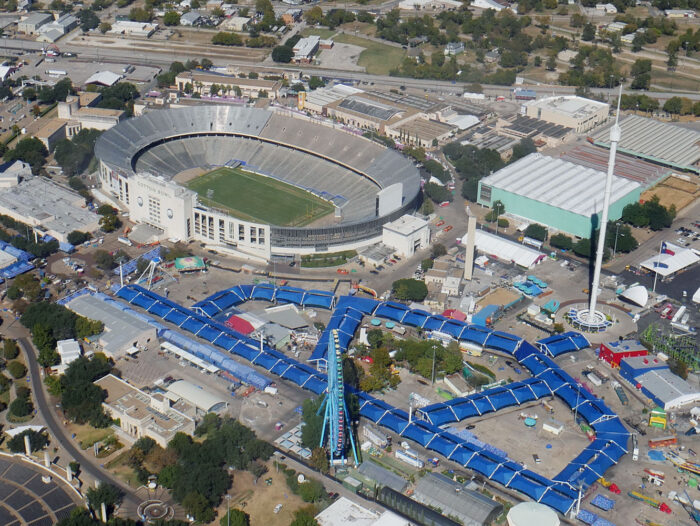 30 Minute Downtown Dallas Skyline Flight Tour - Image 3