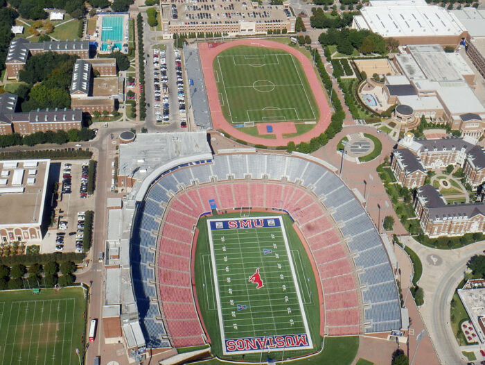 30 Minute Downtown Dallas Skyline Flight Tour - Image 4