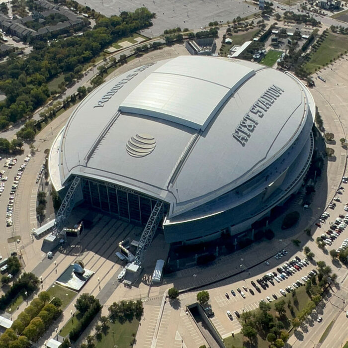 60 Minute Downtown Dallas Skyline and Sport Stadium Flight Tour